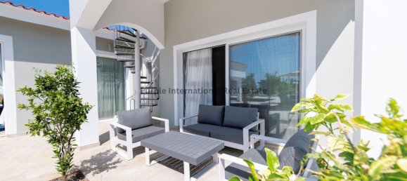 Вилла с 4 спальнями в Си Кейвз, Кипр № 968 29