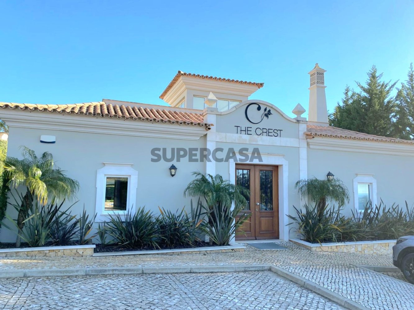 360m² Office in Almancil, Portugal No. 220392