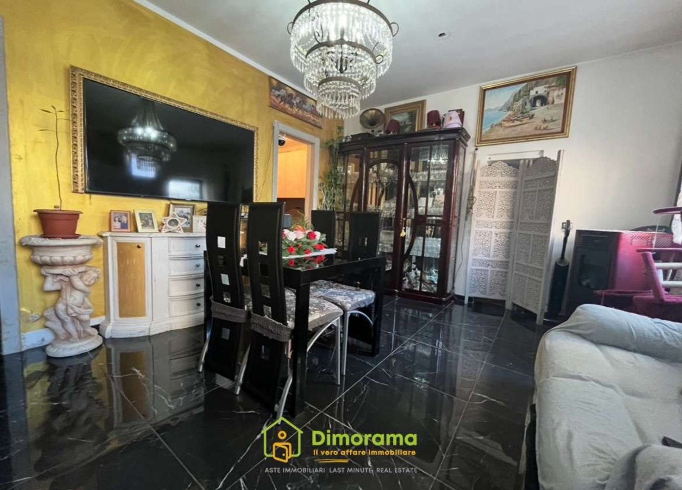 159m² Building in Rimini, Italy No. 334454