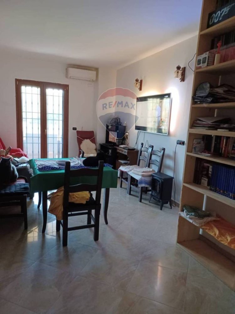 Квартира с 2 спальнями в Рим, Италия № 349873