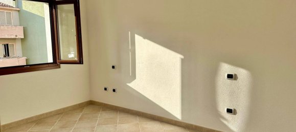 3 Schlafzimmer Wohnung in Santa Teresa Gallura, Italy, Nr. 327774 14