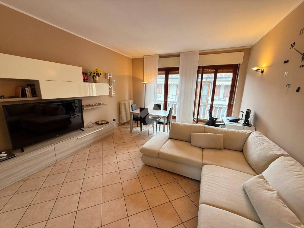 2 bedrooms Apartment in Paullo, Italy No. 336547