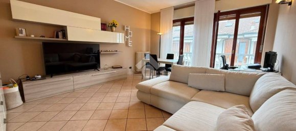 2 bedrooms Apartment in Paullo, Italy No. 336547 2