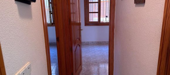 4 bedrooms Bungalow in Guardamar del Segura, Spain No. 13265 13