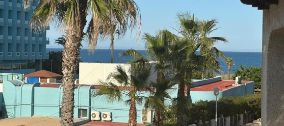 4 bedrooms Bungalow in Guardamar del Segura, Spain No. 13265 4