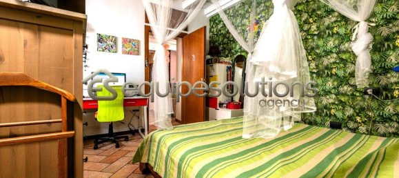 2غرفة شقة في Bergamo, Italy رقم 42230 11