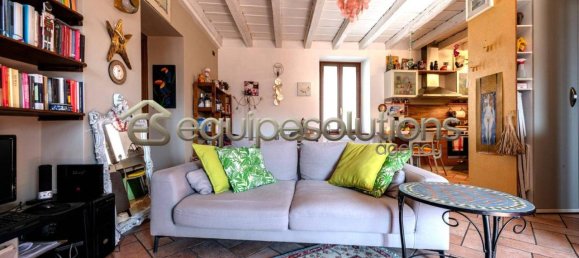 2غرفة شقة في Bergamo, Italy رقم 42230 3