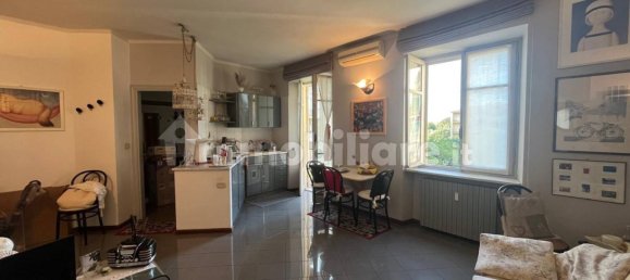 Apartamento de 2 dormitorios en Turin, Italy No. 282869 3