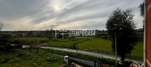 3غرفة شقة في Rome, Italy رقم 26032 30