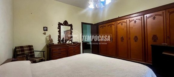 3غرفة شقة في Rome, Italy رقم 26032 17