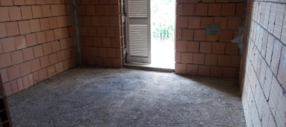 5 rooms Villa in San Marcellino, Italy No. 227410 10