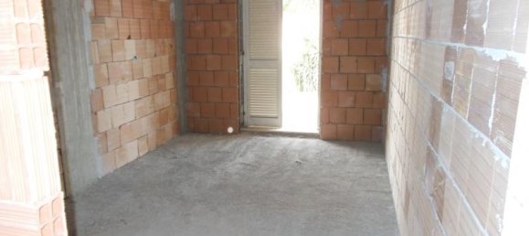 5 rooms Villa in San Marcellino, Italy No. 227410 9