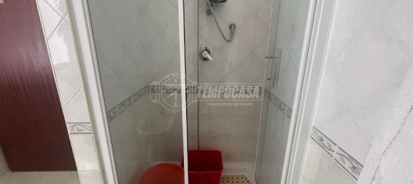 Apartamento T2 em Naples, Italy N.º 31559 19