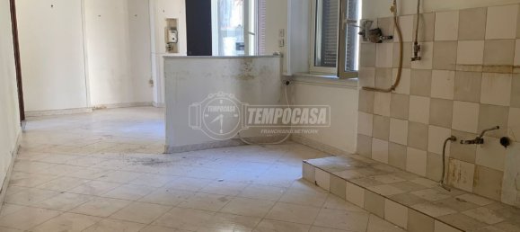 Apartamento T2 em Naples, Italy N.º 31559 16