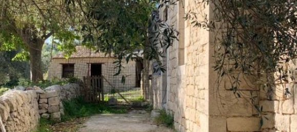 Casa de 5 habitaciónes en Modica, Italy No. 229366 37