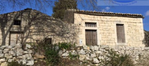 Casa de 5 habitaciónes en Modica, Italy No. 229366 22