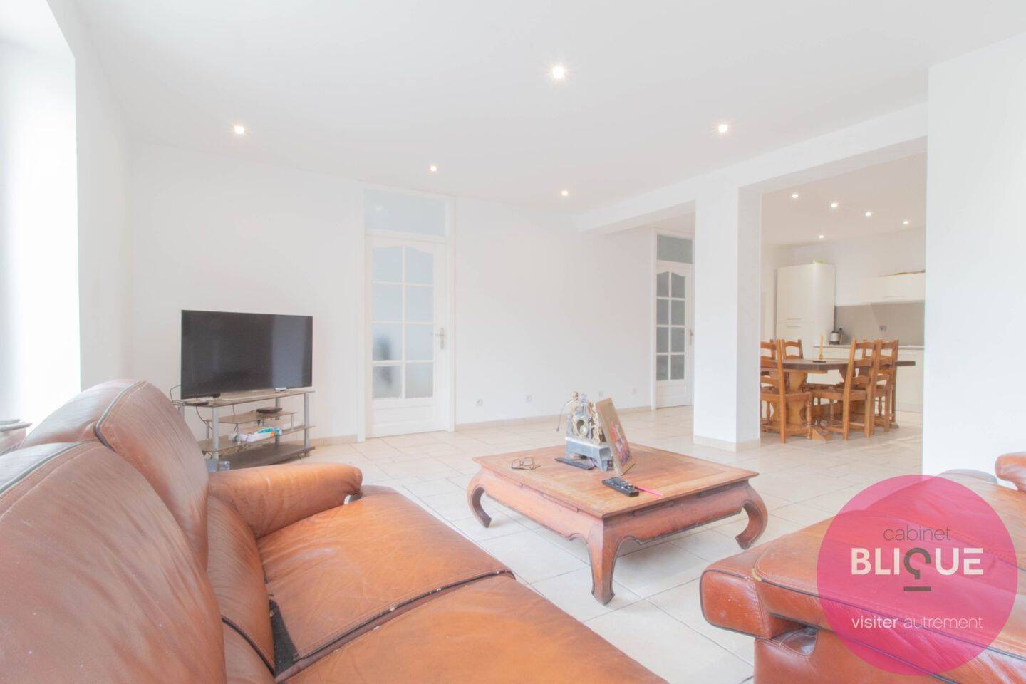 2 bedrooms Apartment in Nancy, France No. 59743