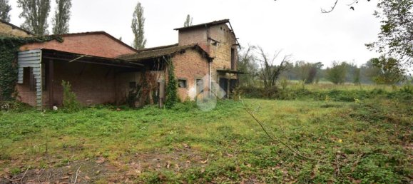 Casa de 4 habitaciónes en Felino, Italy No. 160331 4