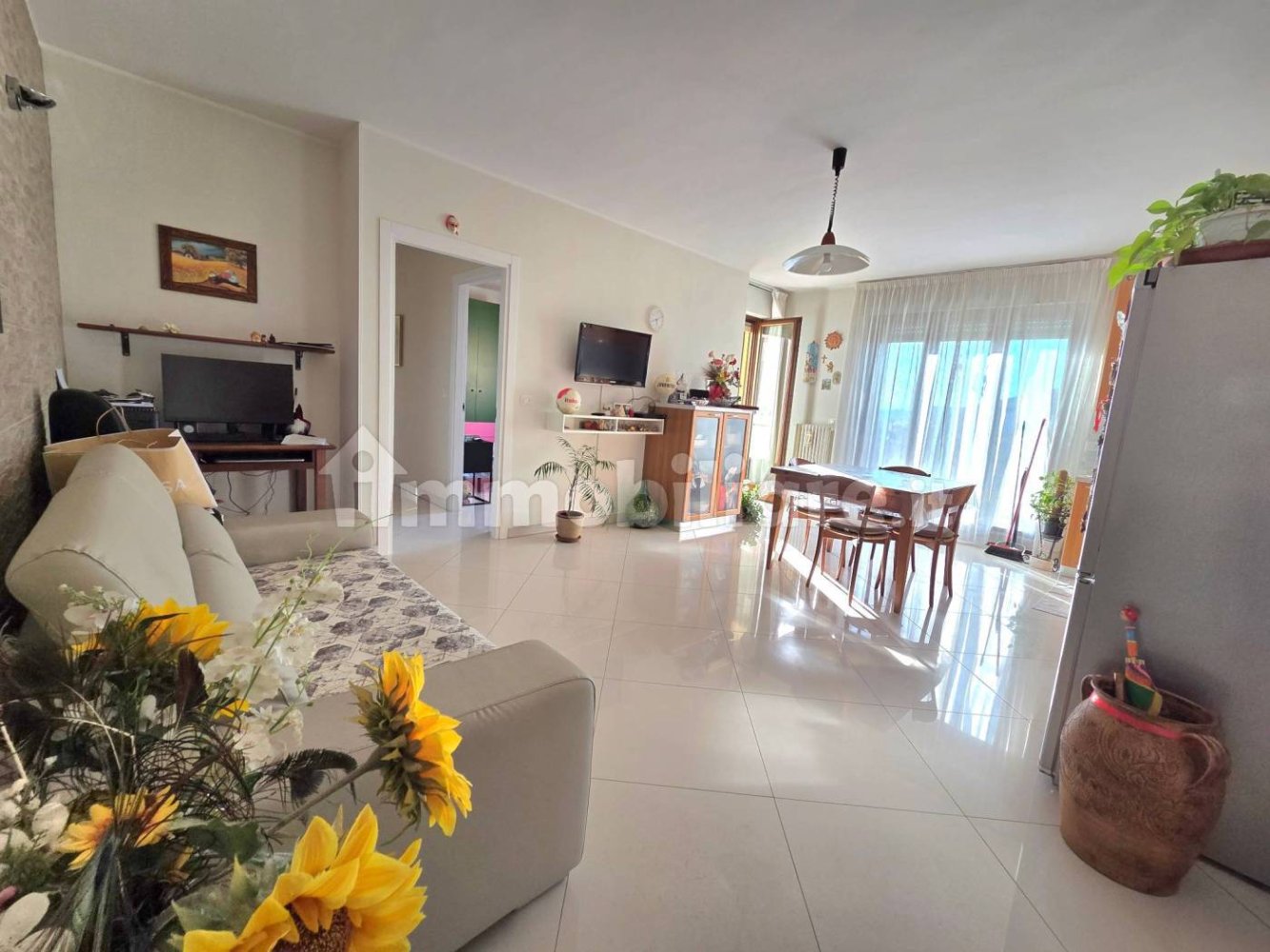 Apartamento de 2 dormitorios en San Giovanni Teatino, Italy No. 396841