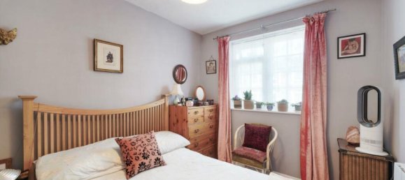 1 bedroom Apartment in London, United Kingdom No. 12408 4