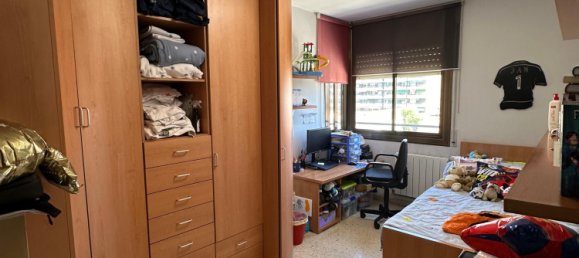 Квартира с 4 спальнями в Л'Оспиталет-де-Льобрегат, Испания № 181116 17