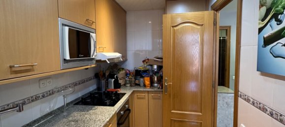 Квартира с 4 спальнями в Л'Оспиталет-де-Льобрегат, Испания № 181116 11