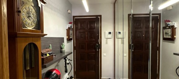 Квартира с 4 спальнями в Л'Оспиталет-де-Льобрегат, Испания № 181116 20