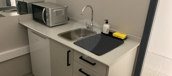 Bureau à Felgueiras, Portugal 74m² No. 69894 2