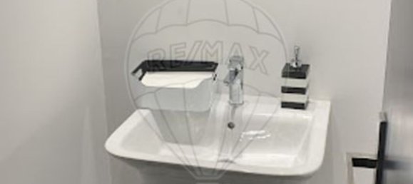 Bureau à Felgueiras, Portugal 74m² No. 69894 9