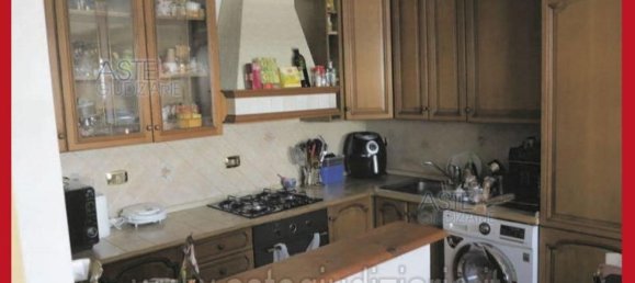 5 bedrooms Apartment in Rome, Italy No. 330830 43