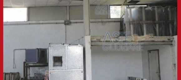 5 bedrooms Apartment in Rome, Italy No. 330830 19