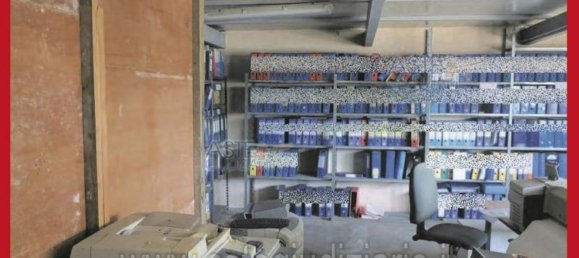 5 bedrooms Apartment in Rome, Italy No. 330830 10