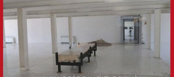 5 bedrooms Apartment in Rome, Italy No. 330830 39