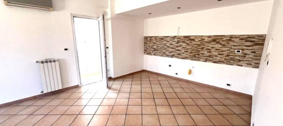 Квартира с 3 спальнями в Багерия, Италия № 325483 6