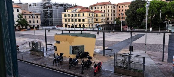 4 bedrooms Apartment in Ancona, Italy No. 350734 9