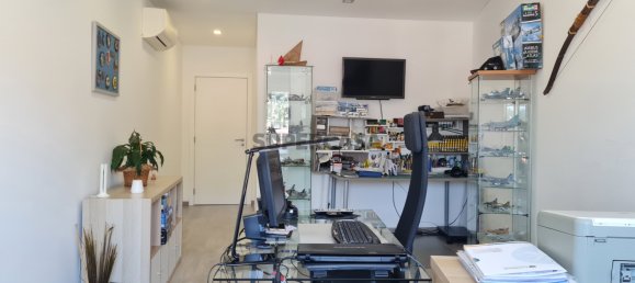 4 Schlafzimmer Doppelhaus in Mafra, Portugal, Nr. 158796 10