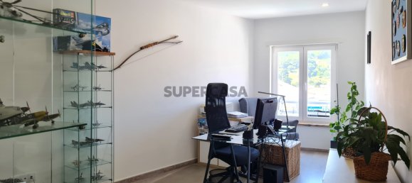 4 Schlafzimmer Doppelhaus in Mafra, Portugal, Nr. 158796 8