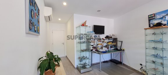 4 Schlafzimmer Doppelhaus in Mafra, Portugal, Nr. 158796 11