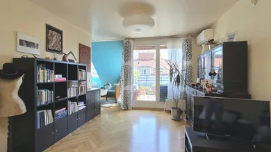 Квартира с 2 комнатами в Бригиттенау, Австрия № 159228