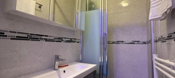 2 Schlafzimmer Wohnung in Paris, France, Nr. 164485 5