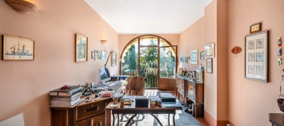 10 Schlafzimmer Schlösser in Cortona, Italy, Nr. 56474 18