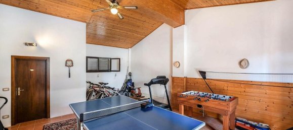 10 Schlafzimmer Schlösser in Cortona, Italy, Nr. 56474 40