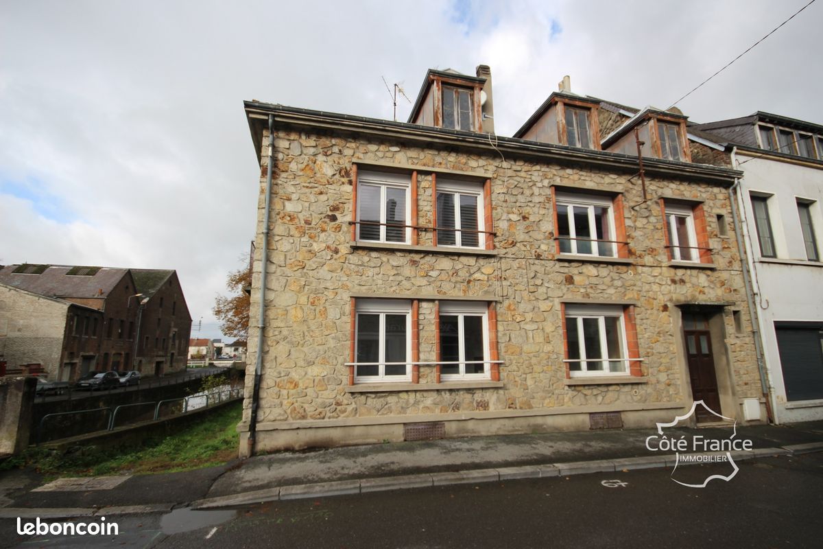 4 bedrooms Building in Givet, France No. 78526