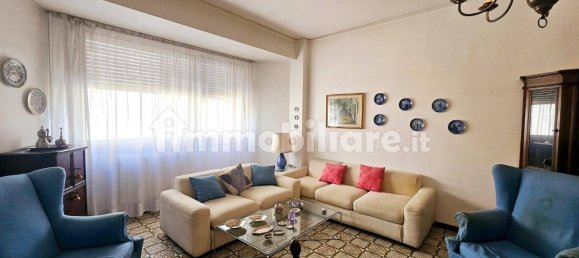 2 bedrooms Apartment in Carrara, Italy No. 277205 2