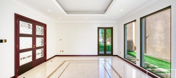 5 bedrooms Villa in Palm Jumeirah, UAE No. 112112 14