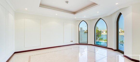 5 bedrooms Villa in Palm Jumeirah, UAE No. 112112 2