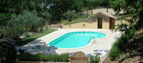 16 bedrooms House in Assisi, Italy No. 271949 5