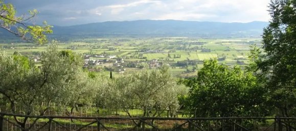 16 bedrooms House in Assisi, Italy No. 271949 3