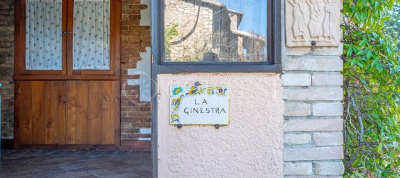 16 bedrooms House in Assisi, Italy No. 271949 24