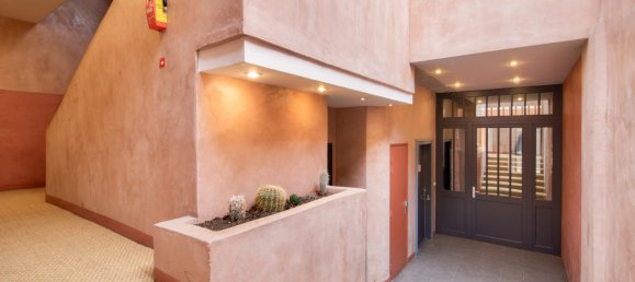 2 bedrooms Duplex in Seine-Saint-Denis, France No. 182938 9